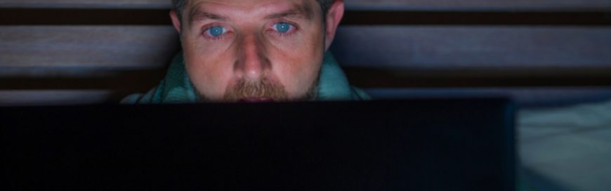 5 online holiday shopping safety tips